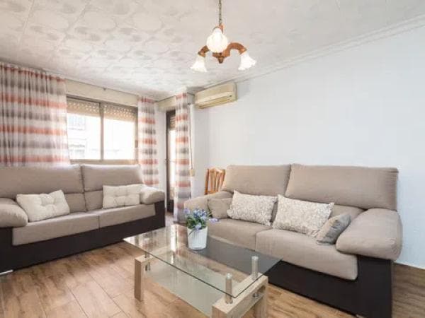 Venta de piso en Calle Espoz y Mina, Santa Pola
photo 1