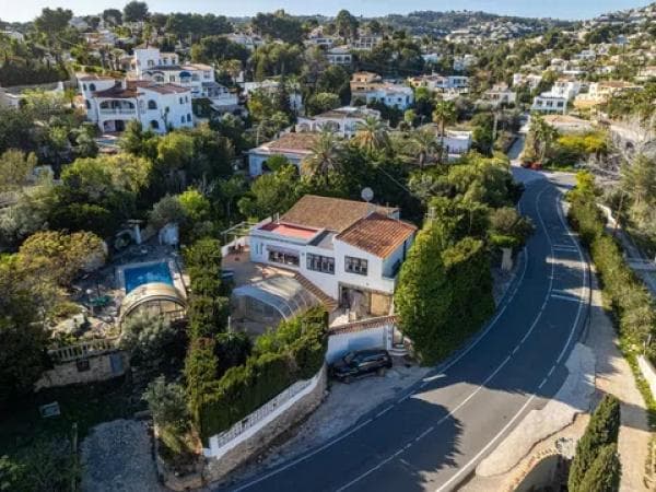 Chalet independiente en venta en Avenida de la Marina, Benissa
photo 1