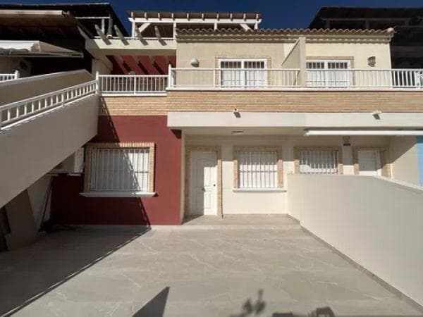Venta de piso en Zona Pueblo, Pilar de la Horadada
photo 1