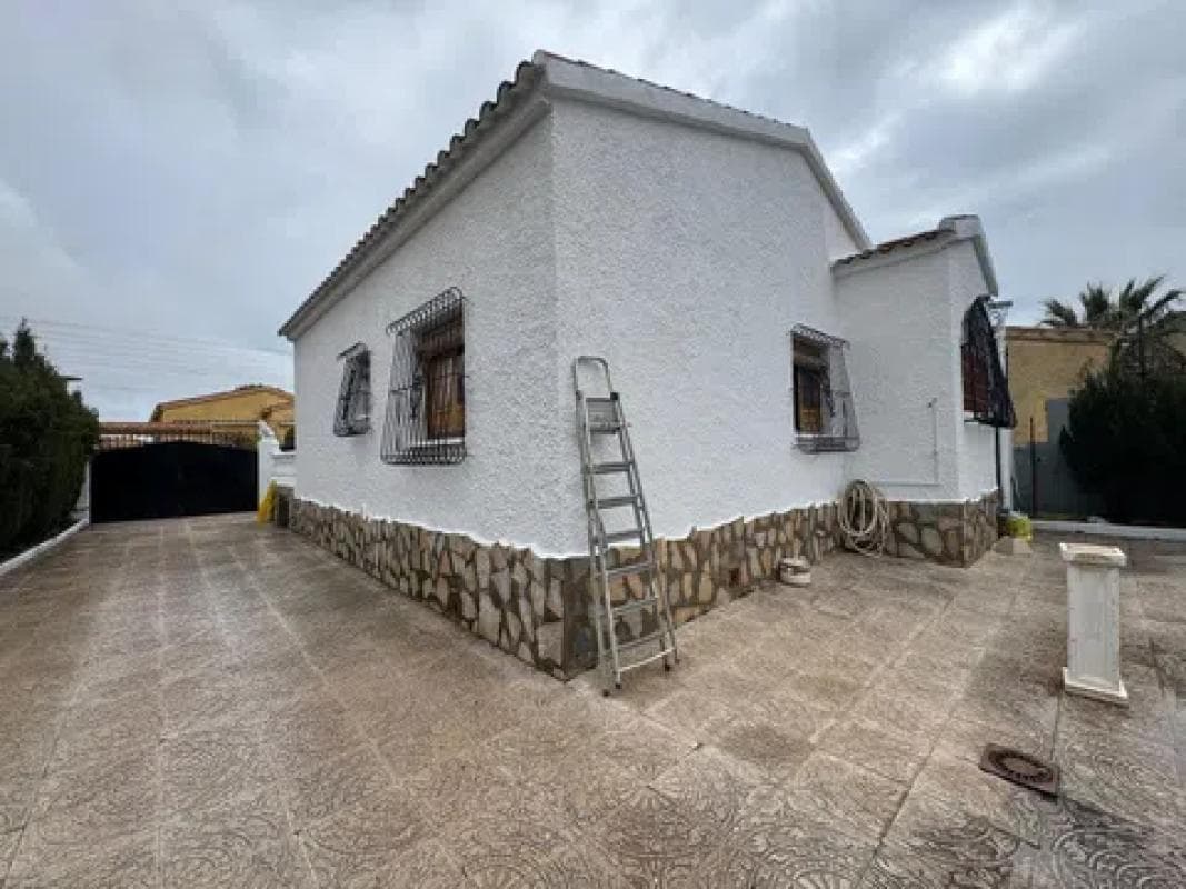 Propiedades en venta y alquiler en España photo 4