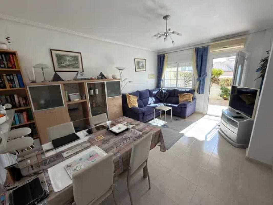 Venta de chalet independiente en Barrio Centro de la Ciudad Quesada, Rojales
photo 4