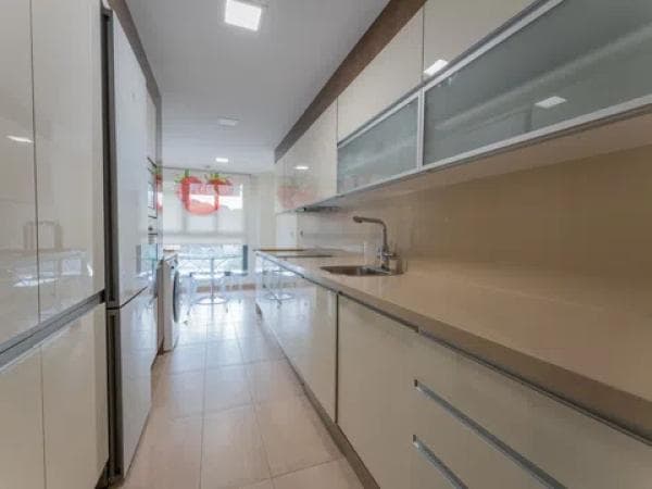 Venta de piso en Barrio Vistahermosa, Alicante / Alacant
thumbnail 2
