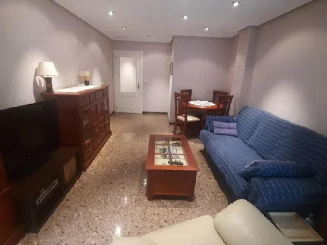 Venta de piso en Barrio Reina Victoria-Miguel Hernández, Elche / Elx
photo 5
