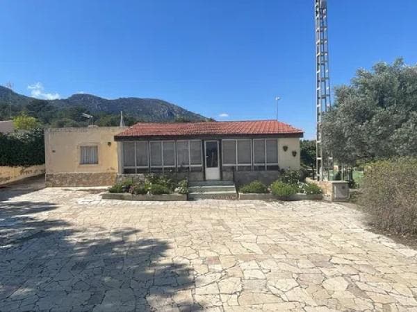Chalet independiente en venta en La Romana, La Romana
photo 1