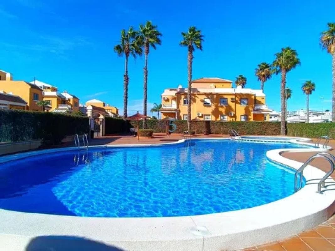 Venta de chalet independiente en Barrio Lo Marabú, Rojales
photo 4