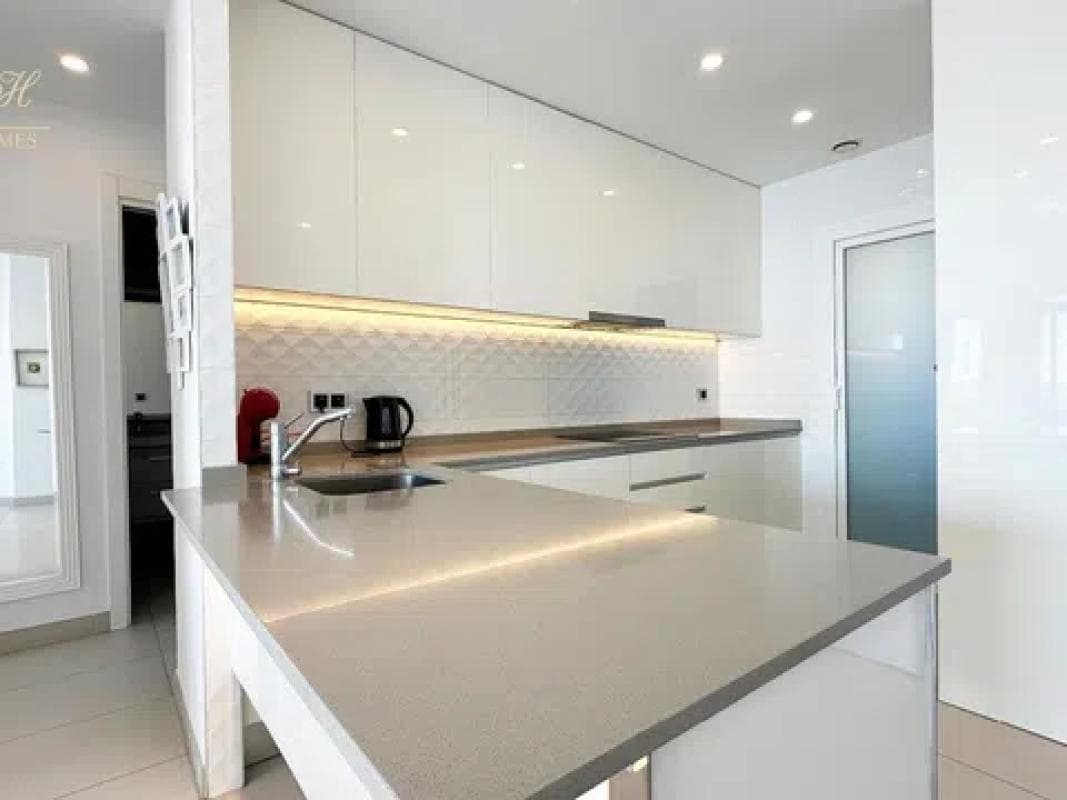 Venta de piso en Avenida Murtal, Benidorm
photo 4