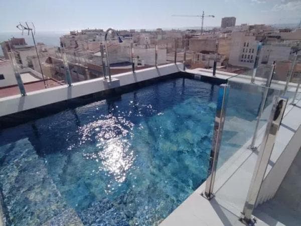 Sale of flat in C. RAMON GALLUD ESQ RADIO MURCIA, Torrevieja
photo 1