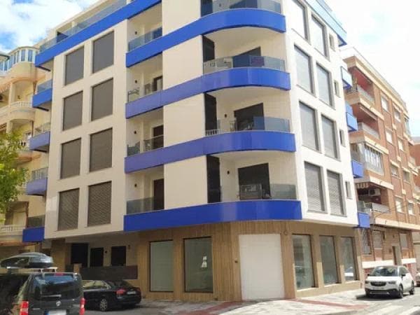 Sale of flat in C. RAMON GALLUD ESQ RADIO MURCIA, Torrevieja
thumbnail 2