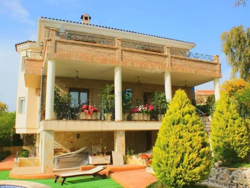 Venta de chalet independiente en Barrio Centro de la Ciudad Quesada, Rojales
photo 5