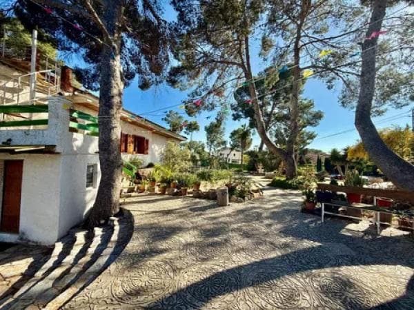 Casa independiente en calle Limonero thumbnail 2