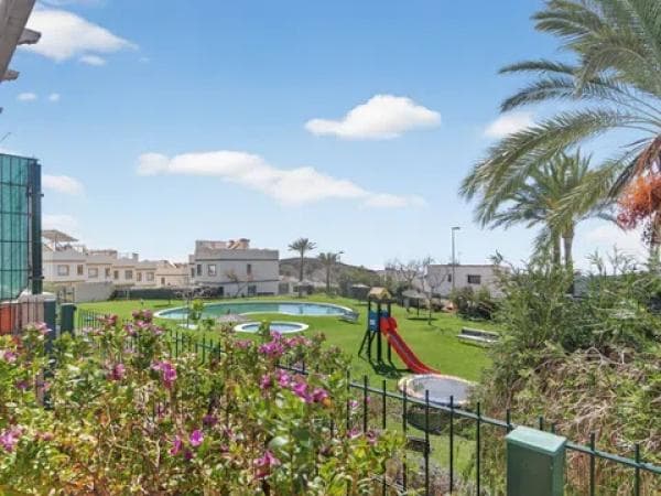 Chalet independiente en venta en Balcón de Finestrat-Terra Marina, Finestrat
thumbnail 2