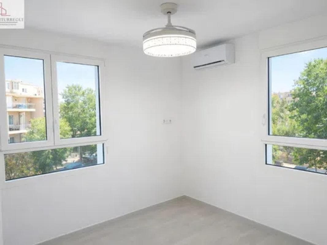 Venta de piso en Calle Girona, Alicante / Alacant
photo 5