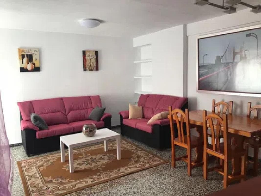 Продажа квартиры на Calle Nou D'Octubre s/n, Аликанте / Алакант
photo 3