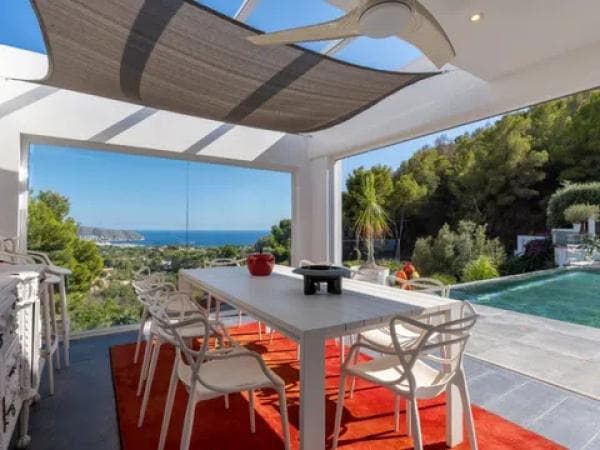 Chalet independiente en venta en Pinar de Advocat-Cometa, Moraira
photo 1
