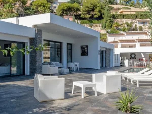 Chalet independiente en venta en Pinar de Advocat-Cometa, Moraira
thumbnail 2