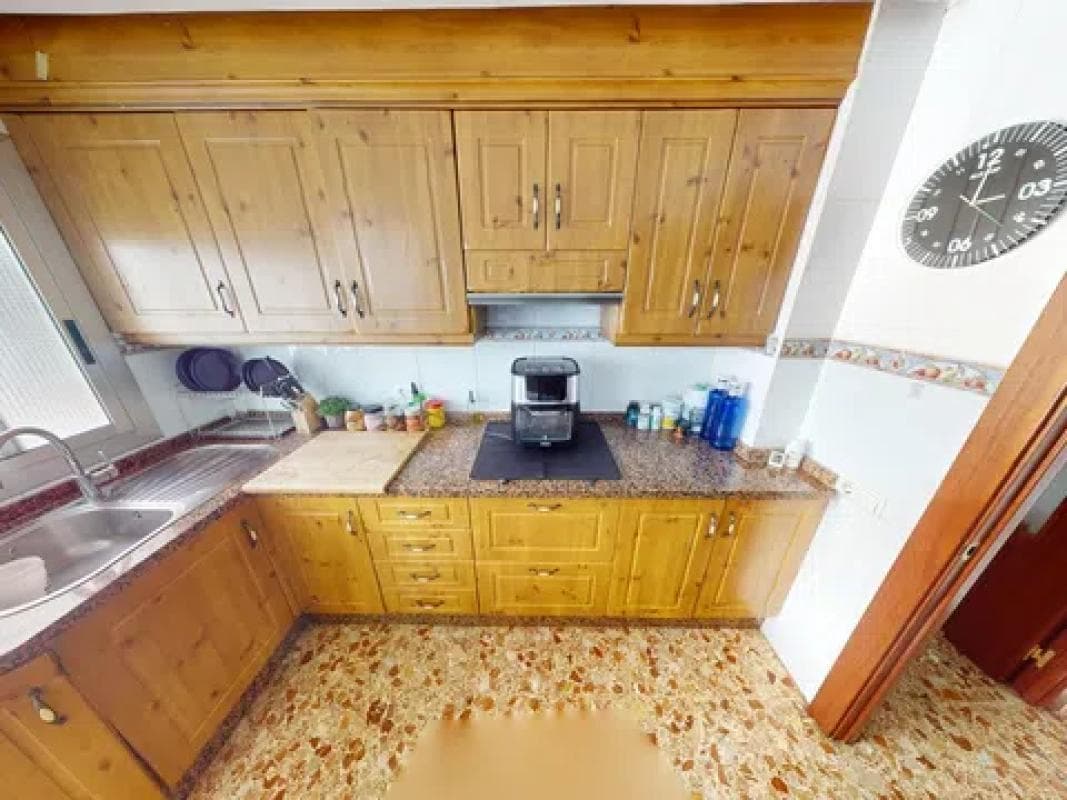 Venta de piso en Calle Bono Guarner, Alicante / Alacant
photo 4