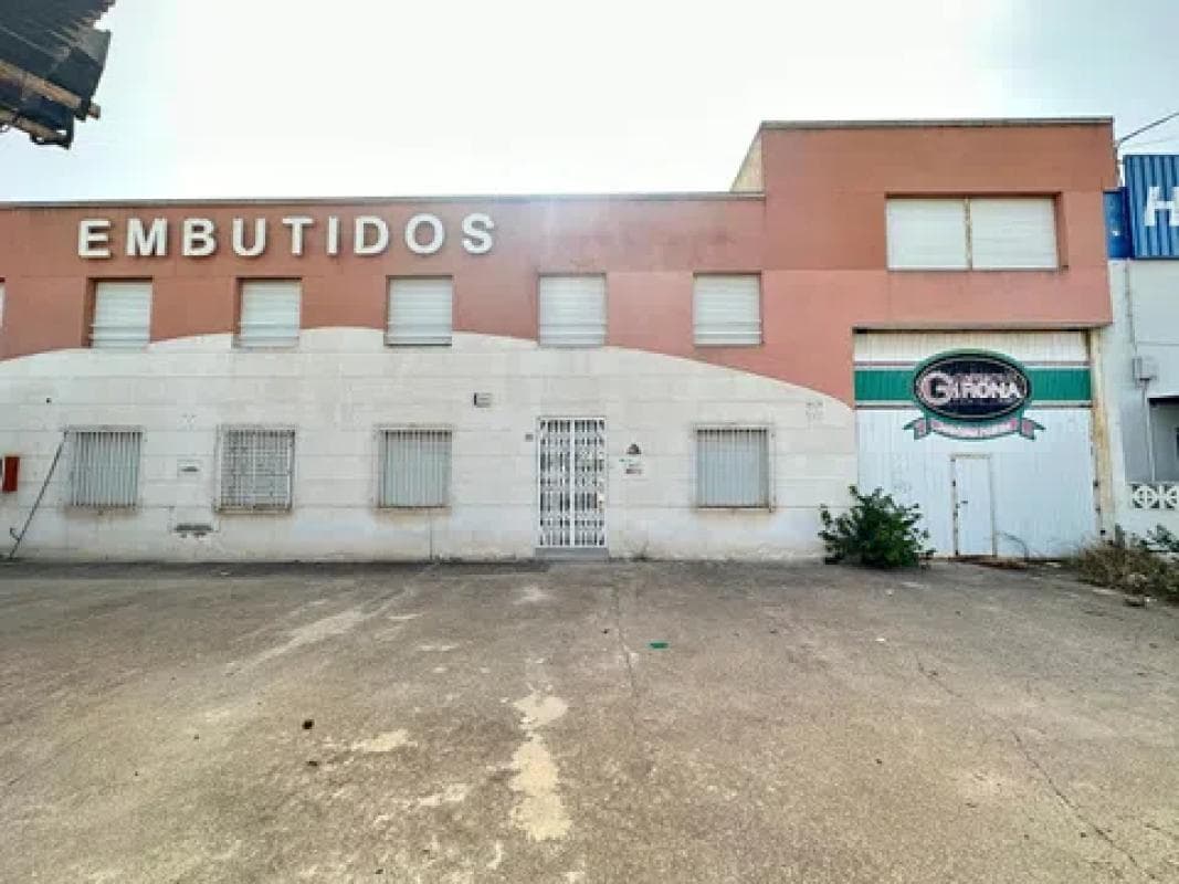 Propiedades en venta y alquiler en España photo 3
