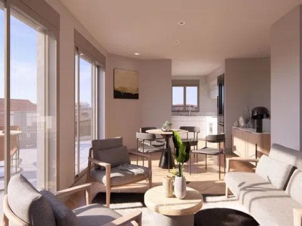 Sale of flat in Camino de Perales, 22, Madrid
thumbnail 1