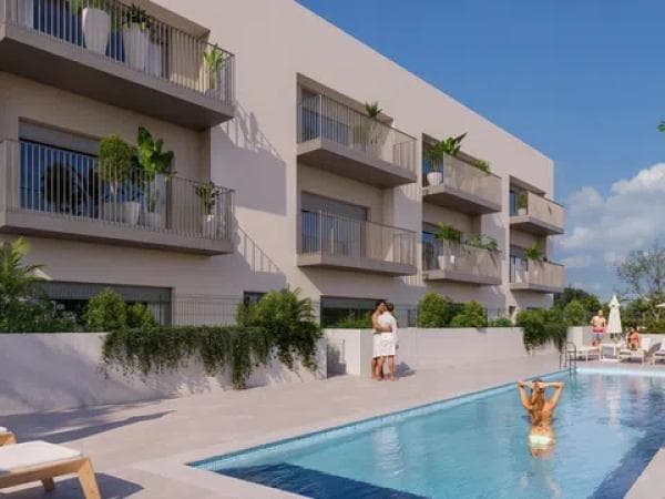Sale of flat in Avenida de les Hortes, 51, La Roca del Vallès
thumbnail 1