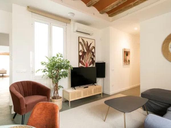 Sale of flat in Calle del Pi, 14, Barcelona
thumbnail 1
