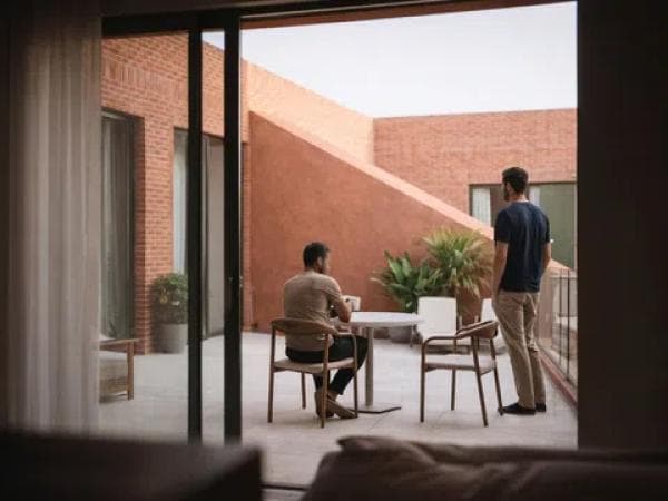 Chalet adosado en calle Avenida, 307 thumbnail 1