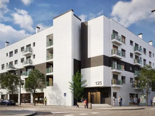 Venta de piso en Barrio El Cañaveral, Madrid
thumbnail 2