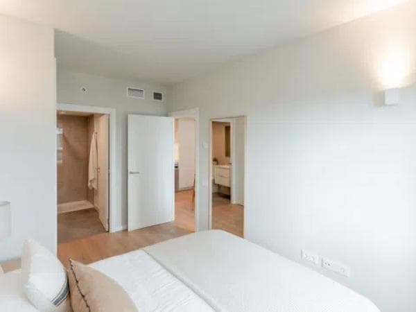 Sale of flat in Calle del Foc, 28, Barcelona
thumbnail 1
