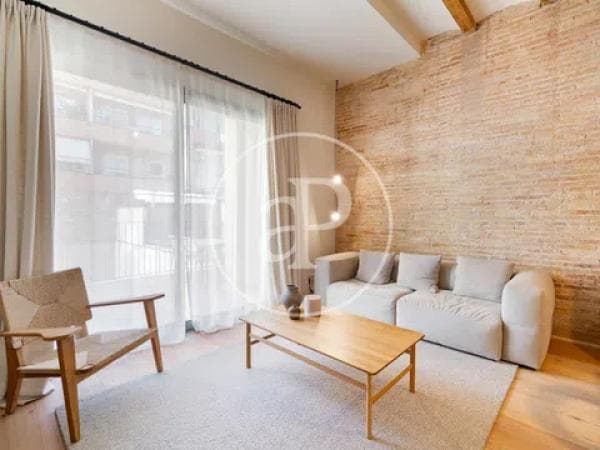 Sale of flat in Barrio El Camp d'En Grassot i Gràcia Nova, Barcelona
thumbnail 1