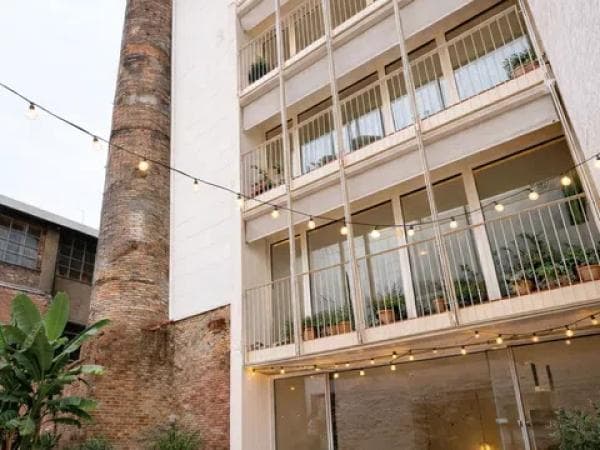 Duplex for sale on Calle de Violant d'Hongria Reina d'Aragó, 69, Barcelona thumbnail 2