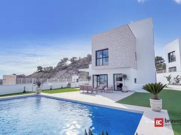Casa independiente thumbnail 1