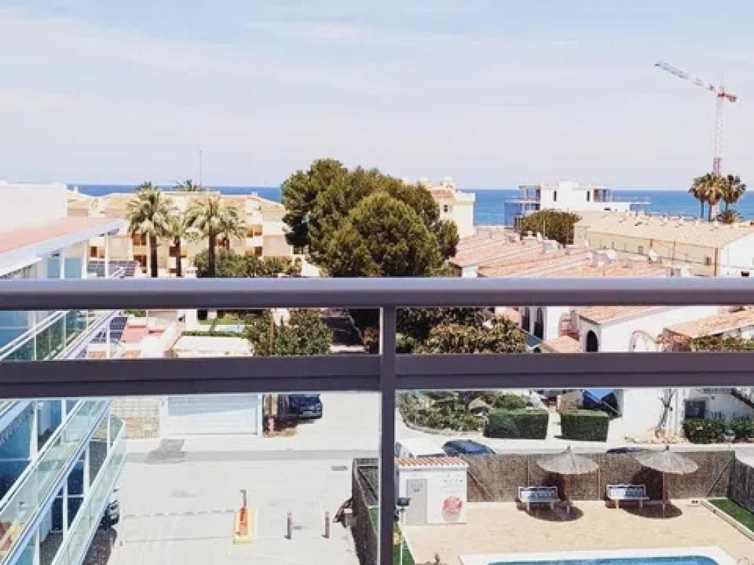 Sale of apartment in Calle Mar Egeu, Denia
photo 4