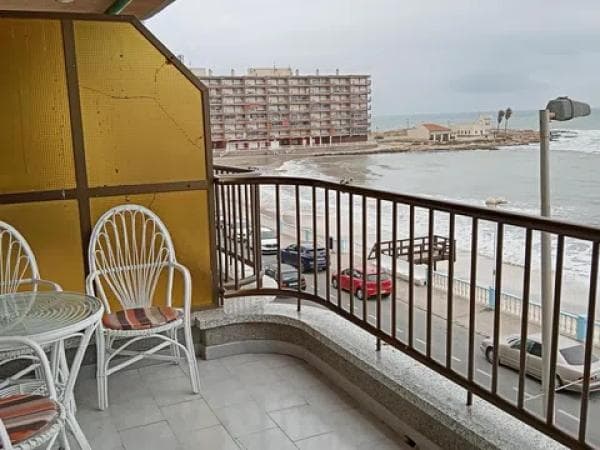 Продажа квартиры на Avenida Doctor Mariano Ruiz Canovas, Торревьеха
photo 1