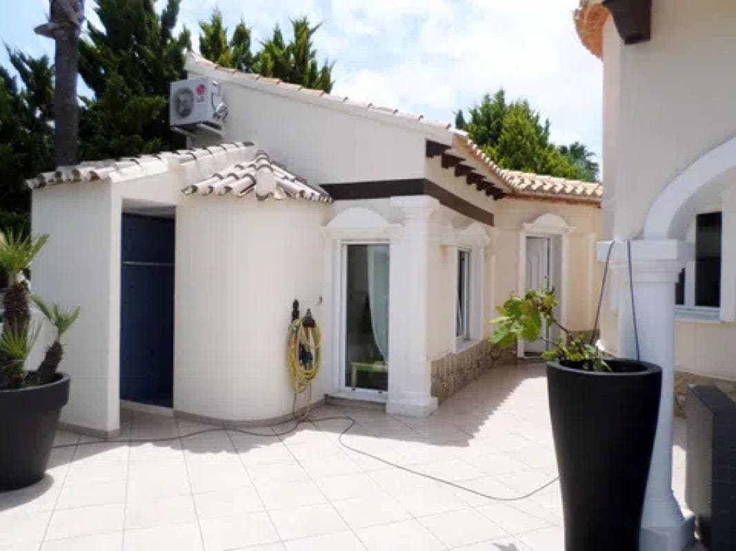 Property photo 4