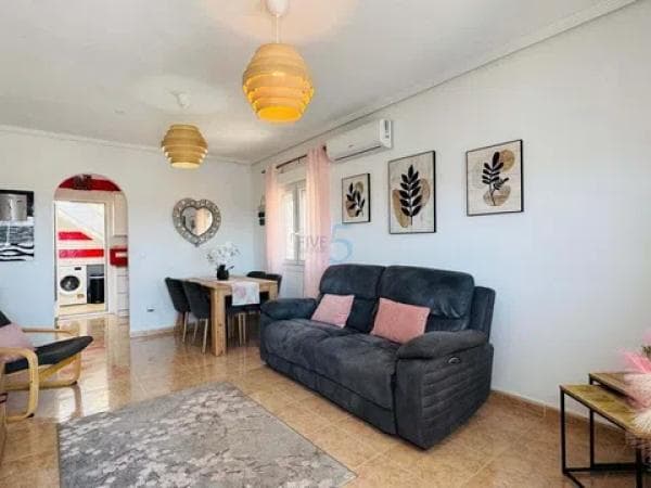 Venta de piso en Barrio La Marquesa, Rojales
thumbnail 2
