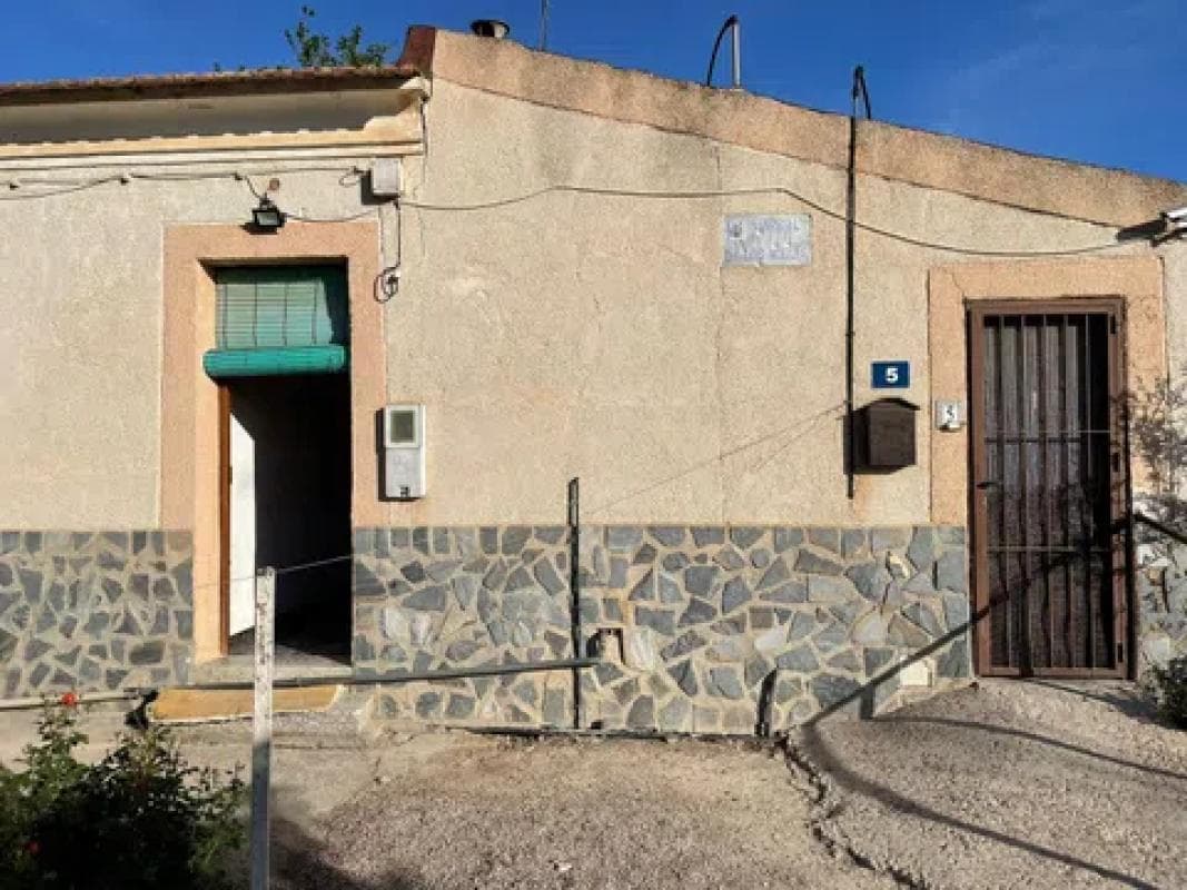 Propiedades en venta y alquiler en España photo 5