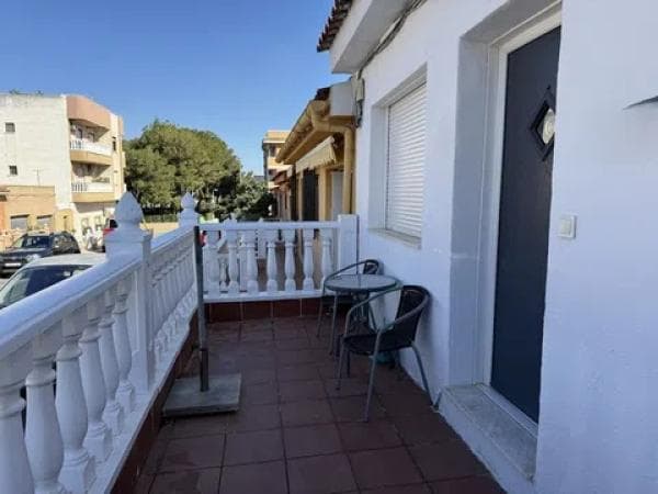 Chalet adosado thumbnail 2