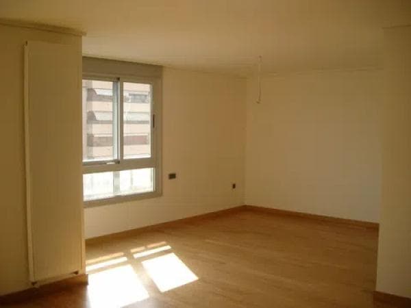 Продажа квартиры на Avenida Oscar Espla, 3, Аликанте / Алакант
photo 1