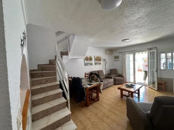 Дуплекс на продажу в Barrio La Siesta - El Salado - Torreta, Торревьеха photo 1