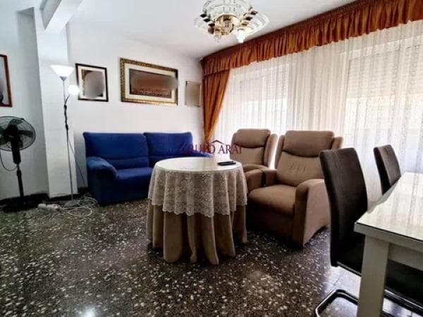 Продажа квартиры на Calle Nueve de Octubre, Хондон-де-лас-Ньевес
photo 1