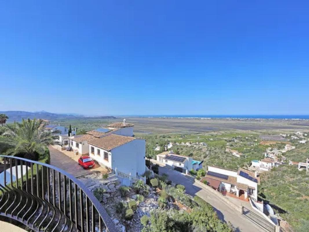 Venta de chalet independiente en Avenida Rafol, Denia
photo 5