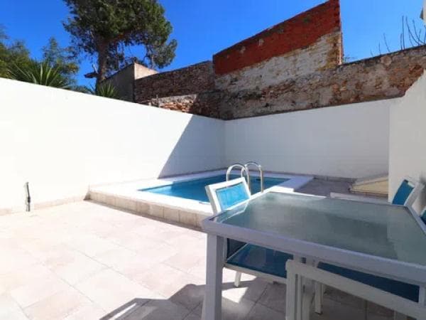 Chalet adosado thumbnail 1