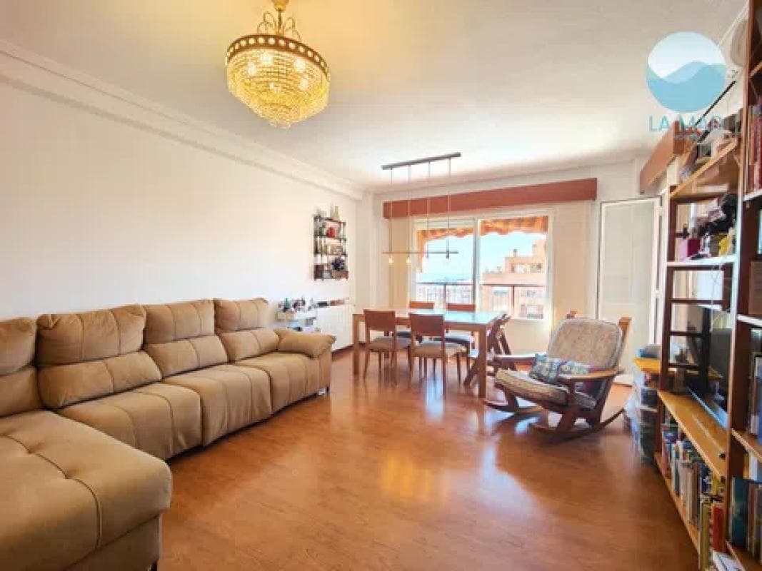 Venta de piso en Calle Elda, San Vicente del Raspeig
photo 3