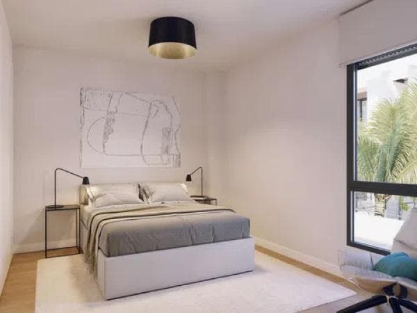 Venta de piso en Avenida Resistiré, 23, Arico
thumbnail 2