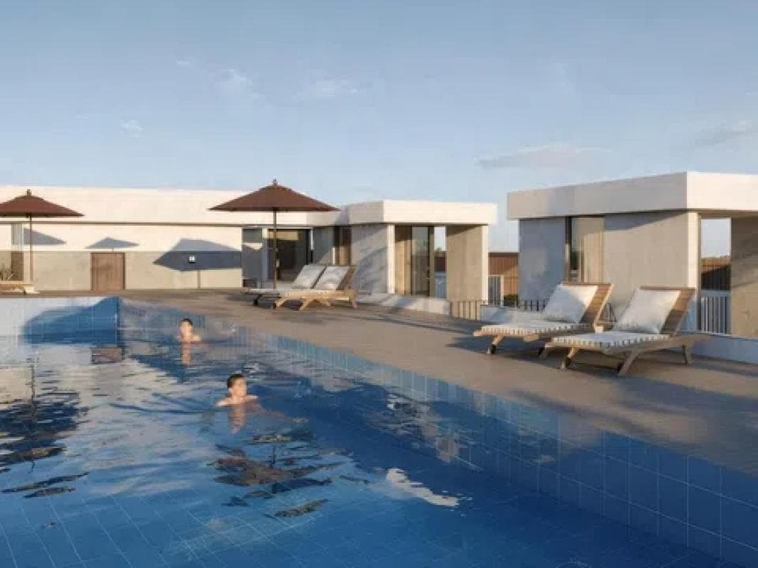 Venta de piso en Paseo Tierno Galván & Chamarin, 1, Coria del Río
photo 3
