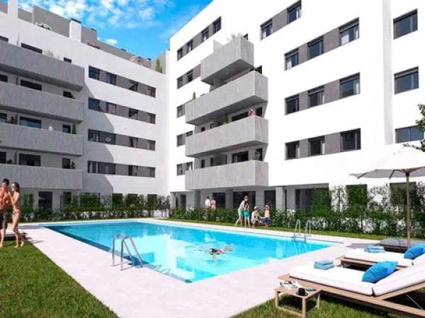 Venta de piso en Chaparro s/n, Sevilla
thumbnail 2