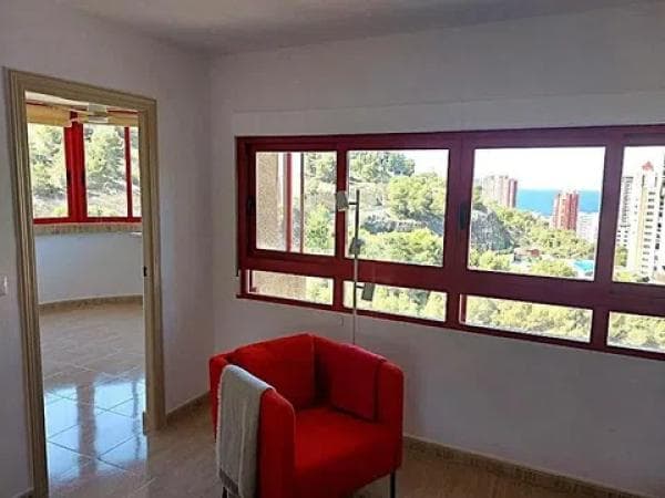 Sprzedaż mieszkania w Barrio Zona Sierra Helada, Benidorm
thumbnail 1