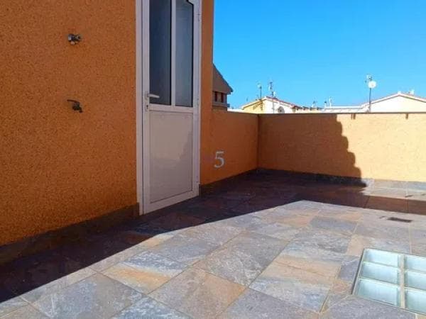 Chalet independiente en venta en Barrio La Siesta - El Salado - Torreta, Torrevieja
thumbnail 2