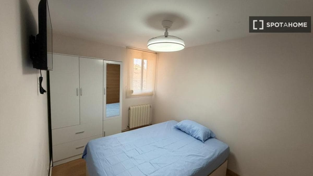 Недвижимость на продажу и в аренду в Испании photo 2
