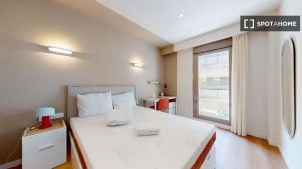 Coliving en Madrid: Piso de 54m2 photo 1