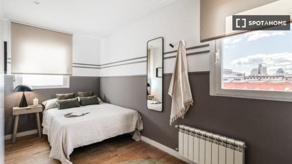 Apartment for rent in Calle de Velarde , Madrid photo 1